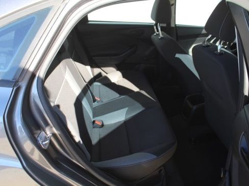 Used 2013 Ford Focus S image 28