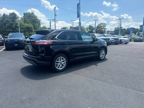 Certified 2022 Ford Edge SEL w/ Convenience Package AWD/4WD image 8