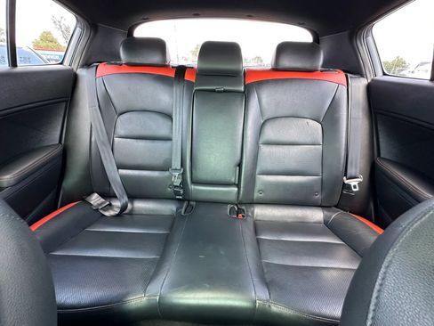 Used 2017 Kia Forte SX w/ SX Premium Tech Package FWD image 16