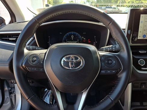 Certified 2025 Toyota Corolla Cross XLE AWD/4WD image 23