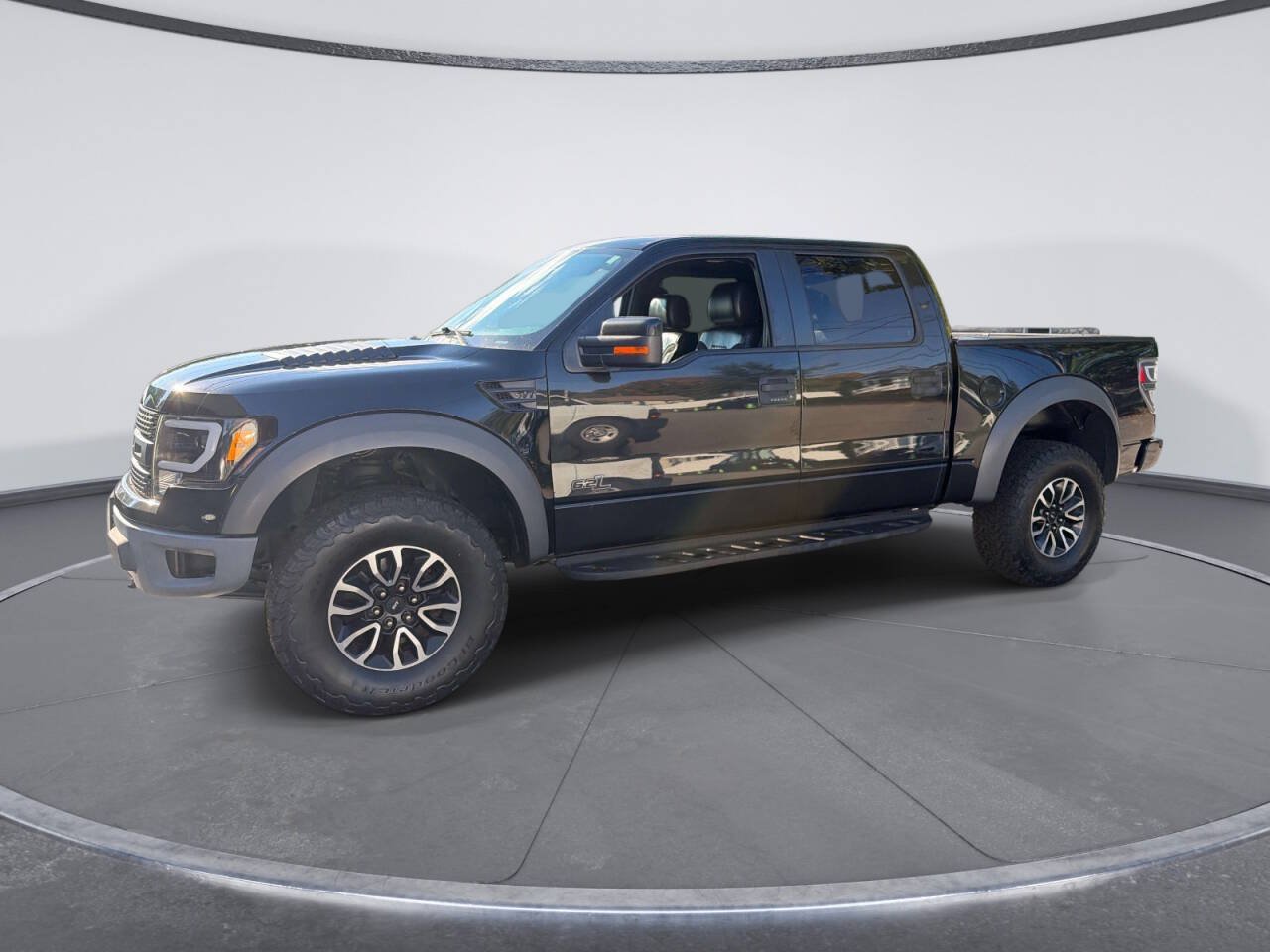 Used 2013 Ford F150 Raptor w/ Luxury Equipment Group AWD/4WD image 2