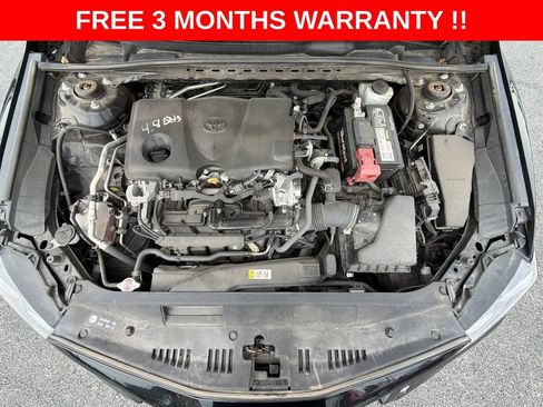 Used 2021 Toyota Camry SE FWD image 11