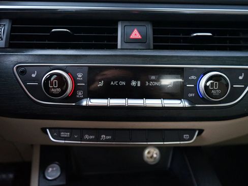 Used 2018 Audi A4 2.0T Ultra Premium w/ Convenience Package image 31