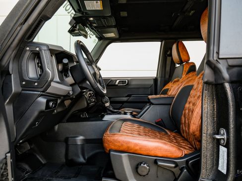 Used 2024 Ford Bronco Big Bend image 35