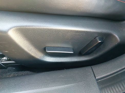 Used 2016 MAZDA MAZDA3 s Touring image 34