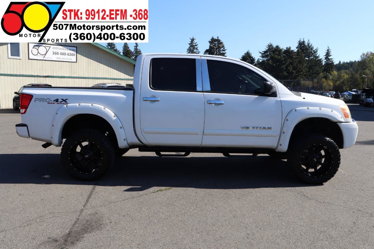Used 2011 Nissan Titan PRO-4X AWD/4WD image 9