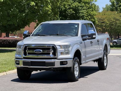 Used 2015 Ford F150 XLT w/ Equipment Group 301A Mid AWD/4WD image 2