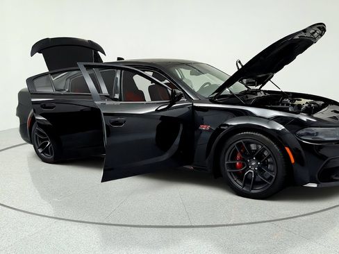 Used 2022 Dodge Charger Scat Pack RWD image 14