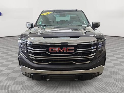Used 2023 GMC Sierra 1500 SLT w/ SLT Premium Package AWD/4WD image 3