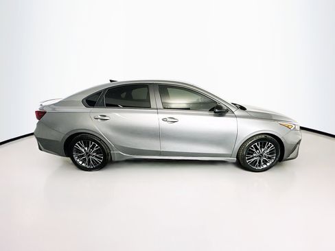 Used 2022 Kia Forte GT-Line FWD image 10
