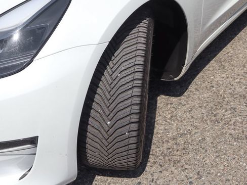 Used 2023 Tesla Model 3 Standard Range RWD image 40