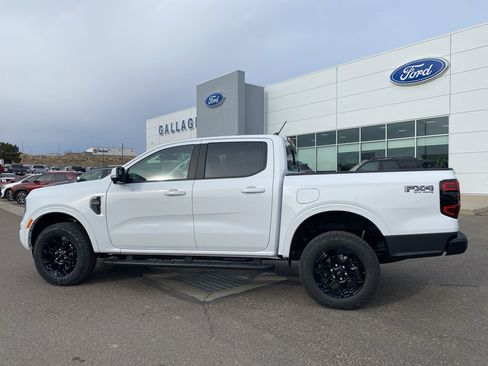 New 2025 Ford Ranger Lariat w/ FX4 Off-Road Package image 24