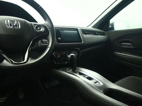 Used 2022 Honda HR-V Sport image 39