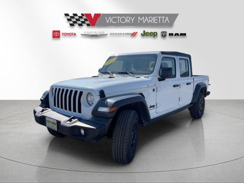 Used 2022 Jeep Gladiator Sport w/ Trailer Tow Package image 1