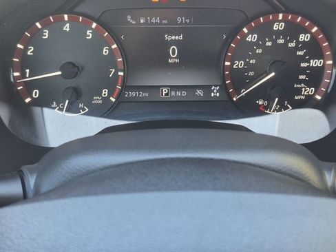 Certified 2025 Nissan Frontier PRO-4X AWD/4WD image 10