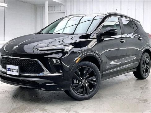 New 2026 Buick Encore GX Sport Touring w/ Comfort Package image 2
