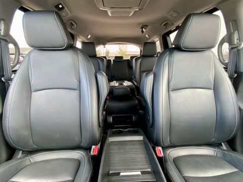 Used 2024 Honda Odyssey Touring image 31