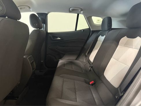 Used 2024 Chevrolet Trax LS w/ LS Convenience Package FWD image 14