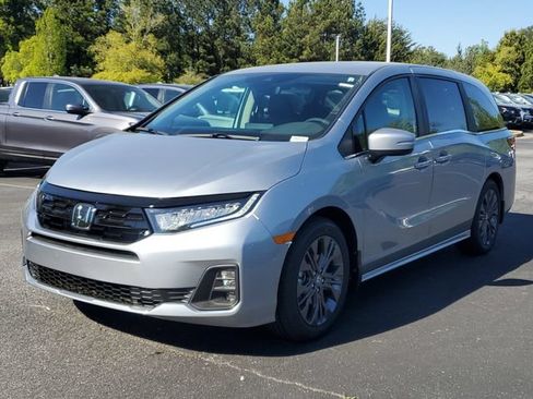 New 2026 Honda Odyssey Touring image 32