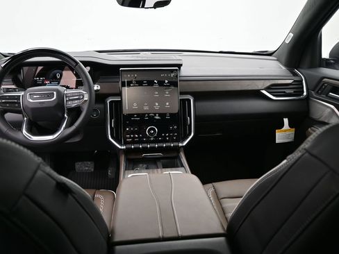 New 2026 GMC Acadia Denali Ultimate w/ LPO, Floor Liner Package image 23