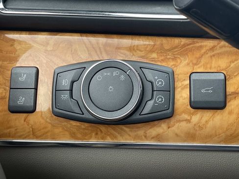 Used 2011 Lincoln MKX 2WD w/ 102A Rapid Spec Order Code image 28