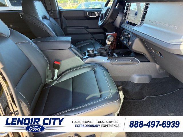 New 2026 Ford Bronco Outer Banks AWD/4WD image 12