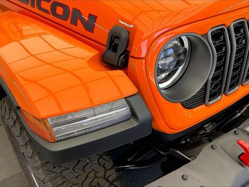 New 2027 Jeep Wrangler Rubicon w/ Steel Bumper Group AWD/4WD image 15