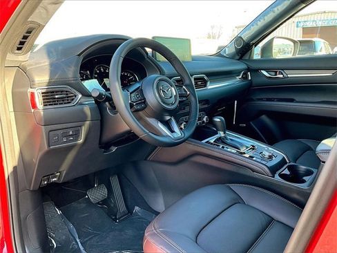 New 2025 MAZDA CX-5 Signature image 8