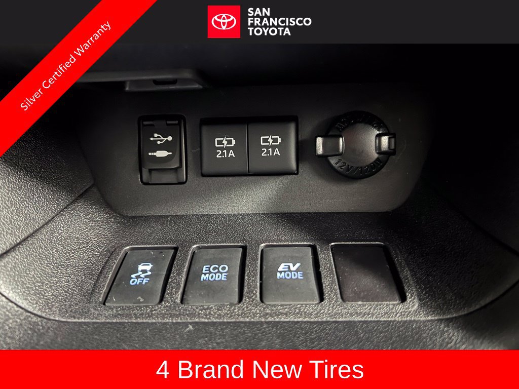 Certified 2017 Toyota Highlander XLE AWD/4WD image 27