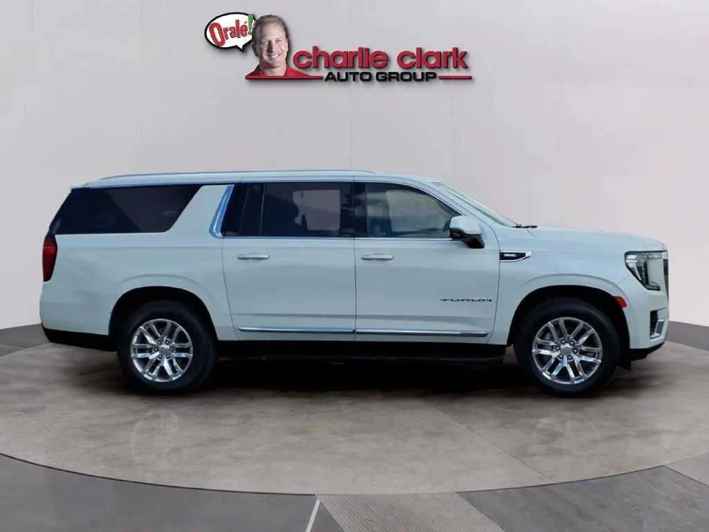 Used 2023 GMC Yukon XL SLT w/ SLT Premium Package RWD image 6