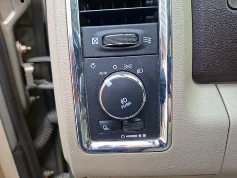 Used 2015 RAM 1500 Laramie w/ Convenience Group RWD image 17
