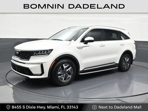Used 2021 Kia Sorento EX FWD image 1