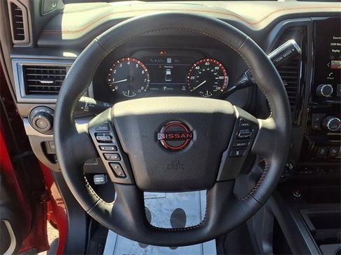 Used 2024 Nissan Titan PRO-4X w/ Pro-4x Convenience Package image 5