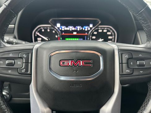 Used 2021 GMC Yukon SLT w/ Rear Media and Nav Package image 27