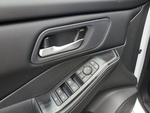 New 2026 Nissan Rogue SV w/ Cold Weather Package image 15