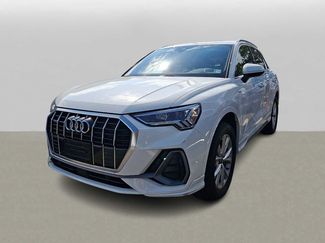Used 2023 Audi Q3 2.0T Premium Plus w/ Premium Plus Package AWD/4WD video 1