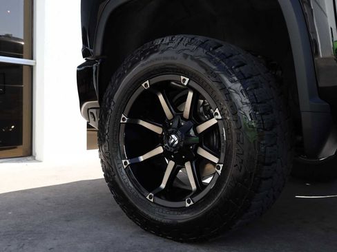 Used 2021 Chevrolet Silverado 2500 LTZ w/ LTZ Plus Package AWD/4WD image 60