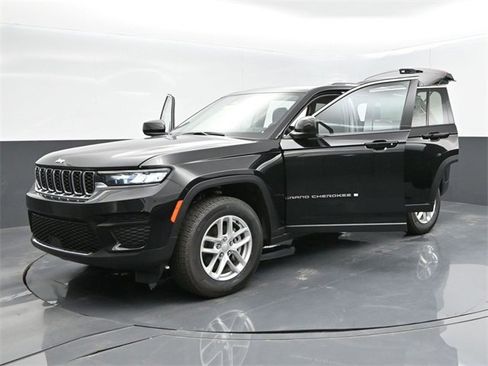 New 2024 Jeep Grand Cherokee Laredo X image 57