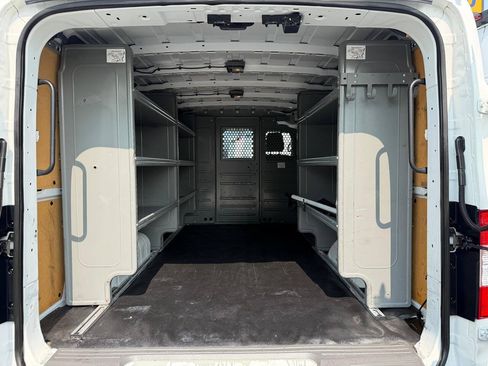 Used 2020 Nissan NV 2500 SV w/ Navigation Package RWD image 11