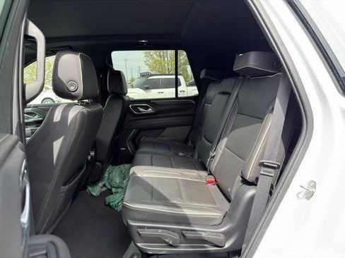 Used 2021 GMC Yukon SLT AWD/4WD image 9