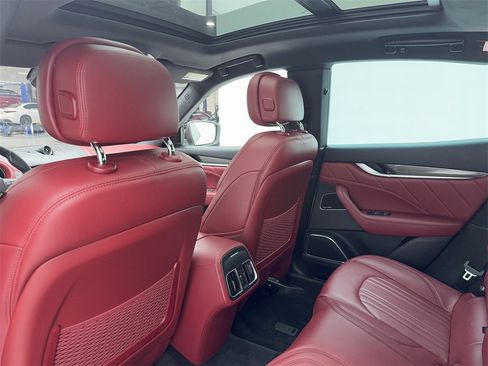 Used 2022 Maserati Levante Modena image 43