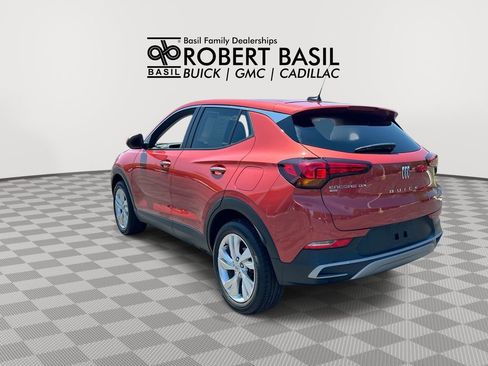 Used 2024 Buick Encore GX Preferred w/ Comfort Package AWD/4WD image 6