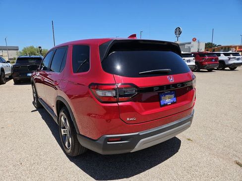 Used 2024 Honda Pilot EX-L image 6
