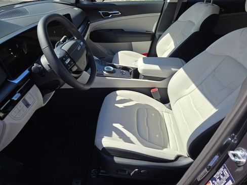 New 2026 Kia Sportage SX Prestige image 11