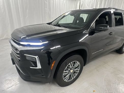 Used 2024 Chevrolet Traverse LT AWD/4WD image 7