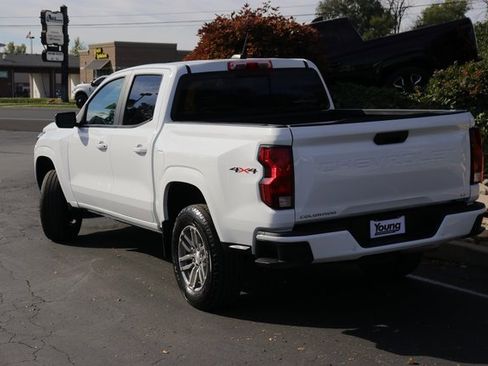 Used 2023 Chevrolet Colorado LT w/ LT Convenience Package II image 4