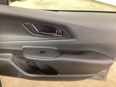 Used 2025 Toyota Prius LE FWD image 24