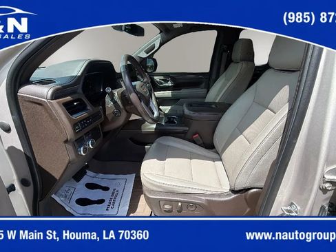 Used 2022 GMC Yukon XL SLT w/ SLT Premium Package RWD image 11