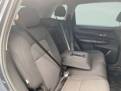 Used 2023 Honda CR-V LX image 6