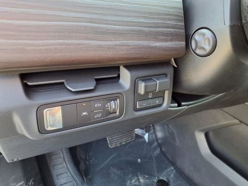 New 2026 GMC Sierra EV Denali image 31